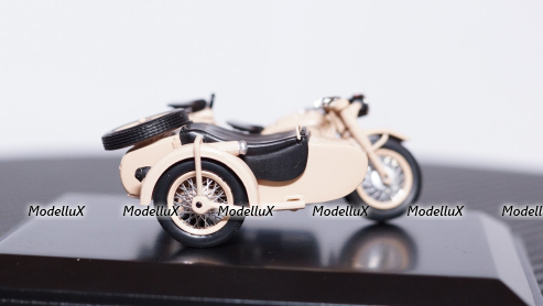 Мотоцикл ИМЗ М-72М 1955 г., 307206, DiP Models 1:43