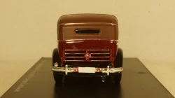 Mercedes 260D Pullman Landaulet 1936-1940, fully closed, EMGEMB43001C, ESVAL Model 1:43