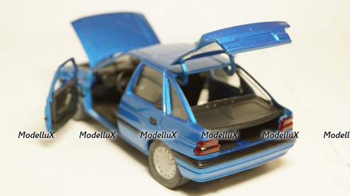 Mercedes 260D Pullman Landaulet 1936-1940, fully open, EMGEMB43001B, ESVAL Model 1:43