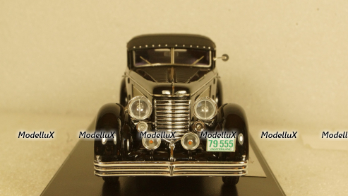 Duesenberg SJ Town Car Chassis 2405 by Rollson for Mr. Rudolf Bauer fully closed, EMUS43004A, ESVAL Model 1:43