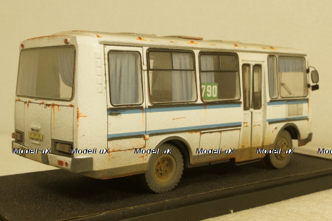Паз-3205 белый, Improved Models 1:43