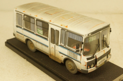 Паз-3205 белый, Improved Models 1:43