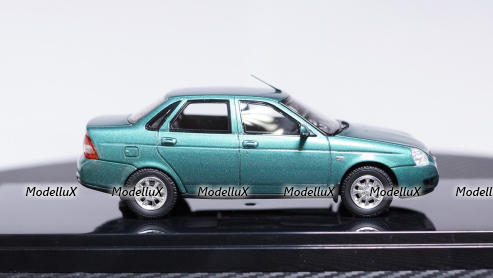 ВАЗ 2170 Priora Седан 2014 г. зелено-синий, 221706, DiP Models 1:43