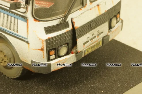 Паз-3205 белый, Improved Models 1:43