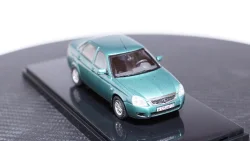 ВАЗ 2170 Priora Седан 2014 г. зелено-синий, 221706, DiP Models 1:43