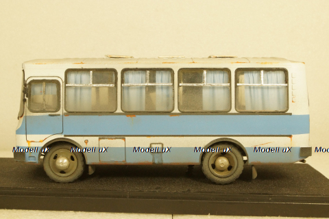 Паз-3205 бело-синий, Improved Models 1:43