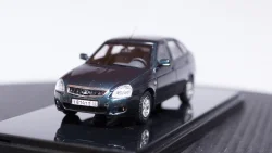 ВАЗ 2172 Priora Хетчбек 2014 г. сине-зеленый мет., 221723, DiP Models 1:43