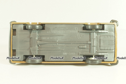 Раф-2203, бежевый, сентябрь 1992г., Тантал/Радон 1:43