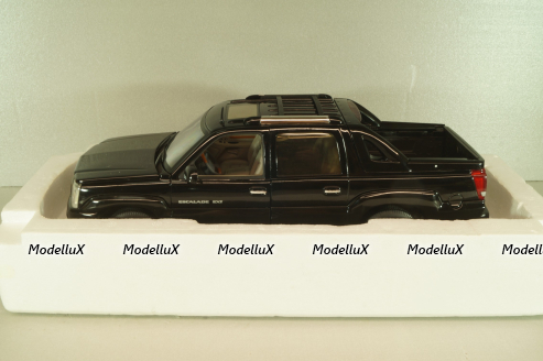 Cadillac Escalade EXT Pickup 2002, black, Anson 1:18