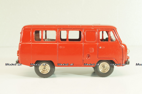 Уаз-452В, глухой, красный, Тантал/Радон 1:43