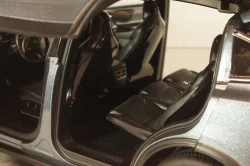 Tesla Model X 2016, light grey, LS-Collectibles 1:18