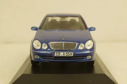 Mercedes E320 W211 E-Klasse 2002, blue, 400031501, Minichamps 1:43