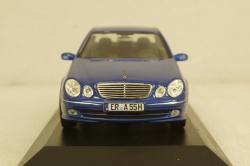 Mercedes E320 W211 E-Klasse 2002, blue, 400031501, Minichamps 1:43