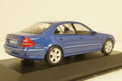 Mercedes E320 W211 E-Klasse 2002, blue, 400031501, Minichamps 1:43