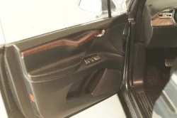 Tesla Model X 2016, light grey, LS-Collectibles 1:18