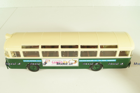 Chausson APU/53 bus 1953, green, Autobus Dal Mondo #66, Hachette 1:43