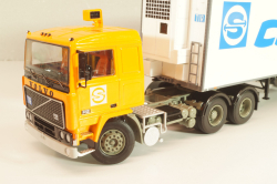 Volvo F12 с полуприцепом Lambert Sovtransavto 1981, SSM7078, SSM 1:43