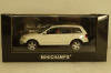 Volkswagen Touareg V10 TDI 2003 white, 400052001, Minichamps 1:43