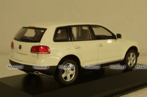 Volkswagen Touareg V10 TDI 2003 white, 400052001, Minichamps 1:43