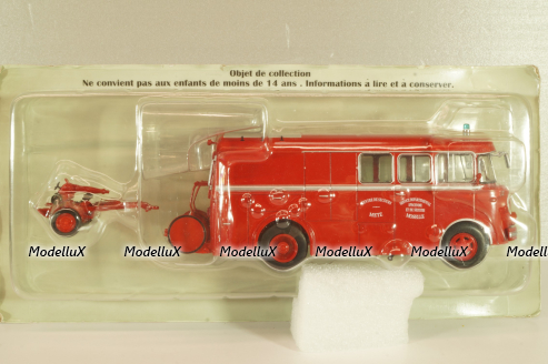Berliet GLCK 10R fire engin with trailer, red, Hachette 1:43