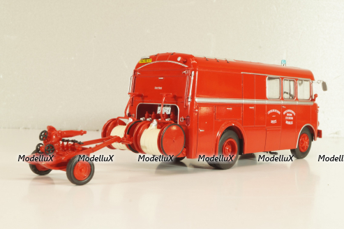 Berliet GLCK 10R fire engin with trailer, red, Hachette 1:43