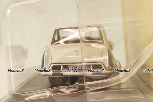 Citroen DS21 "Majesty" Henri Chapron 1967, blue/white roof, Citroen DS Collection, Atlas 1:43