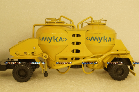 Зил-130В1 с п/прицепом  К4-АМГ Муковоз, 1:43