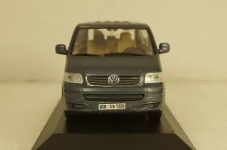 Volkswagen Мultivan, grey, 842902126, Minichamps 1:43
