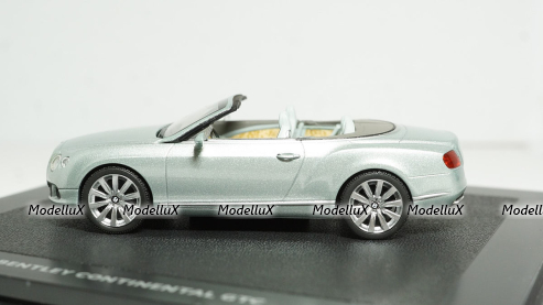 Volkswagen Мultivan, grey, 842902126, Minichamps 1:43