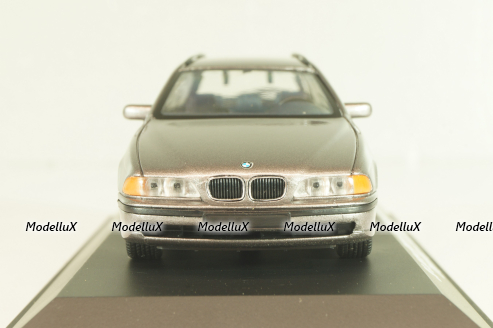 BMW 528i touring (E39) 1995 grey, Schuco 1:43