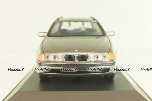 BMW 528i touring (E39) 1995 grey, Schuco 1:43