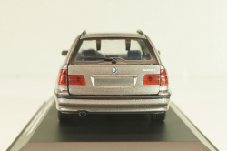 BMW 528i touring (E39) 1995 grey, Schuco 1:43