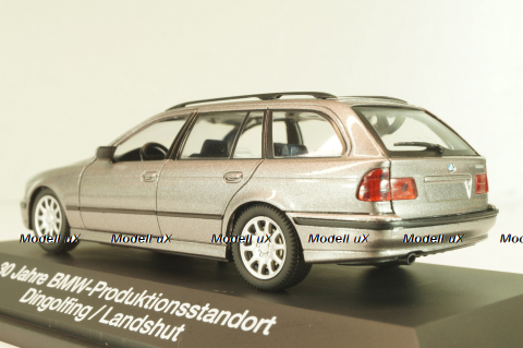 BMW 528i touring (E39) 1995 grey, Schuco 1:43