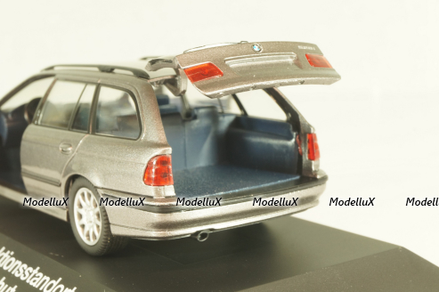 BMW 528i touring (E39) 1995 grey, Schuco 1:43