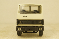 Маз-5357 тягач, Modus 90 1:43