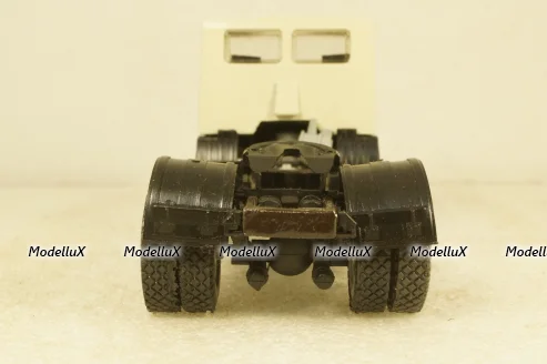 Маз-5357 тягач, Modus 90 1:43