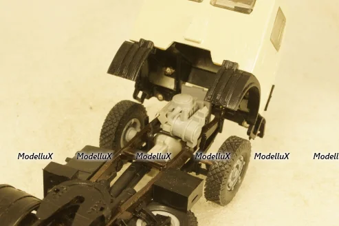 Маз-5357 тягач, Modus 90 1:43