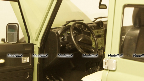 LAND ROVER DEFENDER 110 HERITAGE EDITION - 2015 - GREEN, ALM810307, Almost Real 1:18
