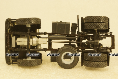 Маз-5357 тягач, Modus 90 1:43
