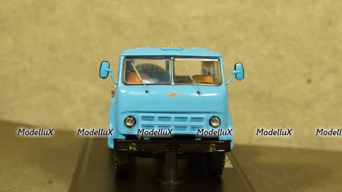 LAND ROVER DEFENDER 110 HERITAGE EDITION - 2015 - GREEN, ALM810307, Almost Real 1:18