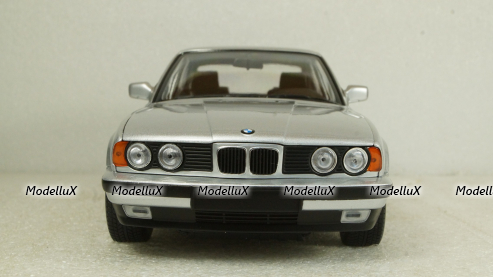 BMW 535I (E34) 1988 silver, 100024005 Minichamps, 1:18