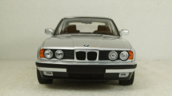 BMW 535I (E34) 1988 silver, 100024005 Minichamps, 1:18
