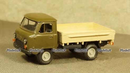Газ-51 с ранней, деревянной кабиной 1946 г., МБК 1:43