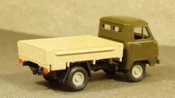 Газ-51 с ранней, деревянной кабиной 1946 г., МБК 1:43