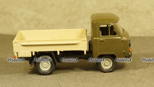 Газ-51 с ранней, деревянной кабиной 1946 г., МБК 1:43