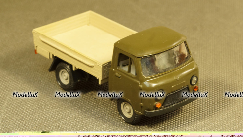 Nissan Patrol Y61 2005, black, JC082, J-collection 1:43