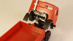 Камаз 5320 бортовой красный, Арек 1:43