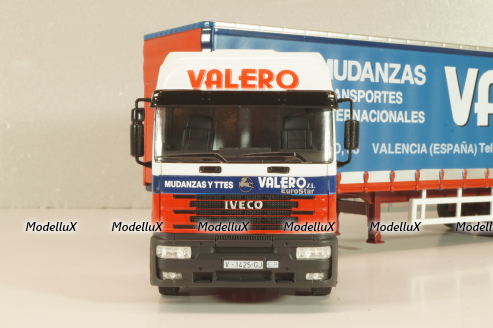 Iveco EuroStar tractor with semi trailer "Valero" 1998, red/white/blue, Camiones Españoles Nº 17, Salvat 1:43