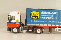 Iveco EuroStar tractor with semi trailer "Valero" 1998, red/white/blue, Camiones Españoles Nº 17, Salvat 1:43