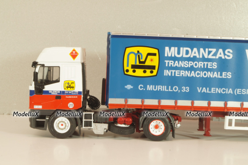 Iveco EuroStar tractor with semi trailer "Valero" 1998, red/white/blue, Camiones Españoles Nº 17, Salvat 1:43